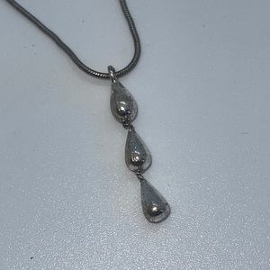 Triple Silver Droplets Necklace